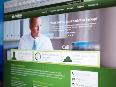 Certus Website computers green hompepage it website