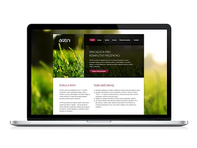 Website design for family graphic studio blur button green photo web webdesign website