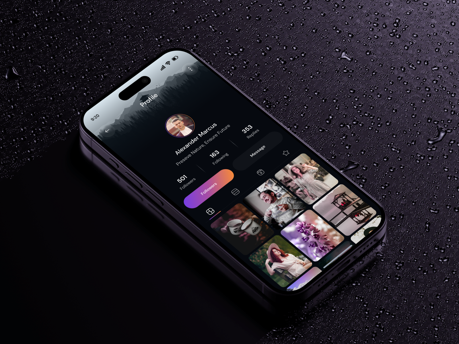 Example of Social Media Mobile App Design