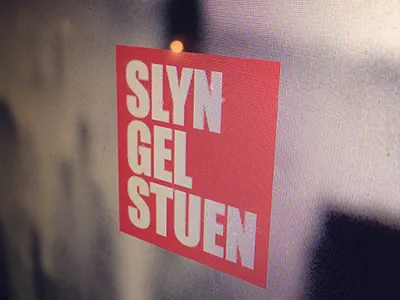 Slyngelstuen design font logo red typography