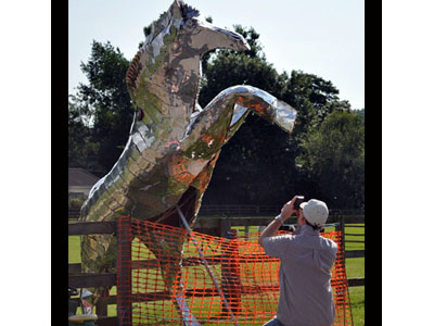 Horse Created From 5000 CD's cd chrome horse metal music