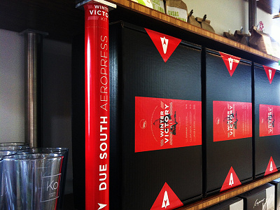 Amundsen Packaging in Action box coffee diamond display icon logo packaging portola coffee lab pos retail shelf shop
