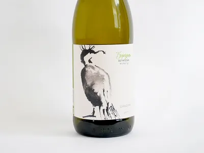 Berezan bird black bottle ink package water white wine