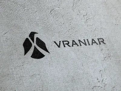 Kysac Vraniar black crows brand branding communication agency crow kisac logo design logo designer pavel surovy symbol vraniar vraniari