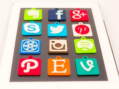 3D Printed iOS App Icons 3d printed app flat icon ios makerbot social media