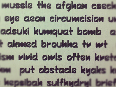 Squeeze Font font kern tipografía type typography