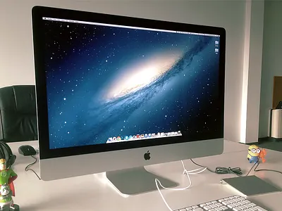 Office Workspace at Macropinch imac keyboard macropinch minion office workspace