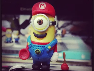 Super Marie marie minion super