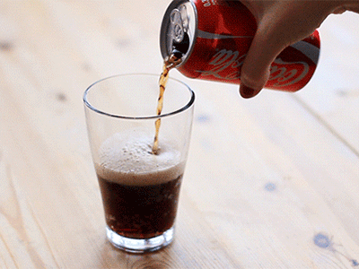 Infinite pour GIF can cinemagraph coke drink gif glass infinite photoshop