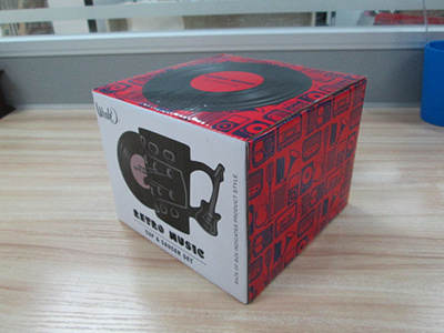 Packaging: Cup & Saucer - Box guitar music packaging pattern photography product