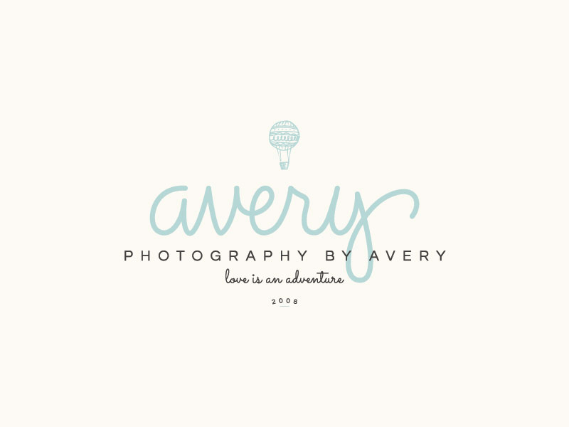 Avery Logo V1 avery branding hand drawn hot air balloon illustration jasmine ellesse jasminellesse logo san serif script uppercase