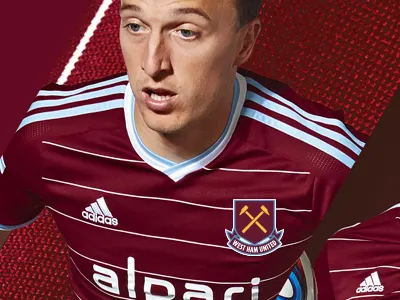 West Ham Badge badge crest football hammers logo soccer