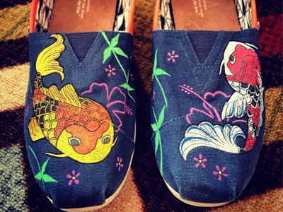 Koi fish on used TOMS shoes art design draw drawing fish graphics illustration koi posca shoes