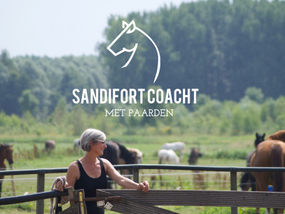 Sandifort coacht met paarden coach coaching design horses logo sandifort