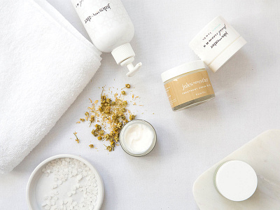 jules & esther skincare packaging design beauty design design womb face label louisiana natural nicole lafave package packaging skincare