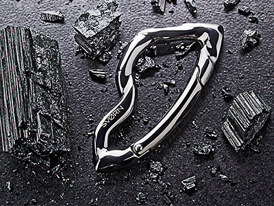 Arcus Carabiner accessory carabiner chrome design fashion futuristic keyholder lifestyle noir product sculptural sculpture