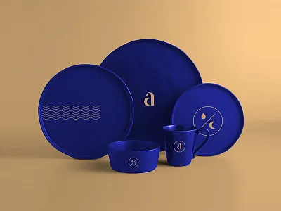 aQUALUNA Dinnerware aqua branding brasserie class identity luna navy restaurant