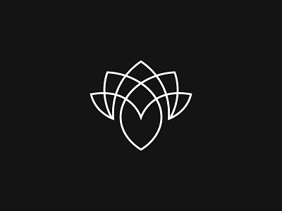 Queen crown logo mark queen symbol woman