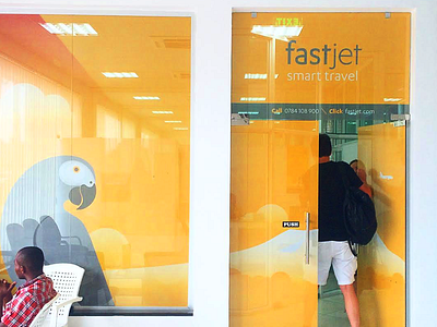 Fastjet – Interior africa fastjet parrot plane yellow