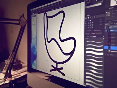 Eggchair icon WIP affinitydesigner chair eggchair graphic icondesign icons nounproject process vector vectoricon wip