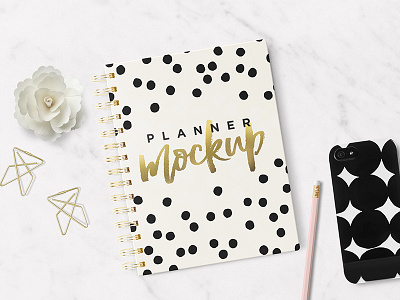 Planner / Agenda Mockup agenda blog calligraphy font illustration lettering mockup organizer planner sketch sketchbook typo