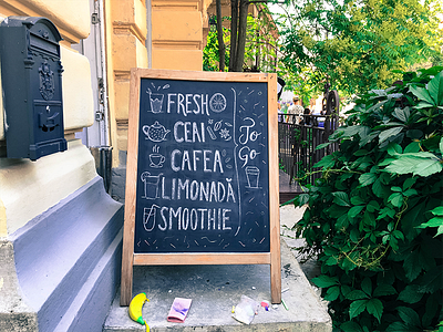 Bernschutz&Co Lettering Menu bernschutz bucharest chalk coffee fresh lemonade lettering letters smoothie tea to go