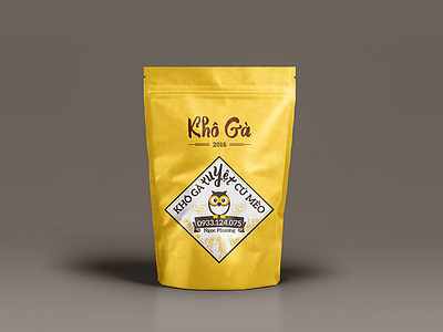Simple Owl Sticker Design for Fried Shredded Chicken Package chicken owl package