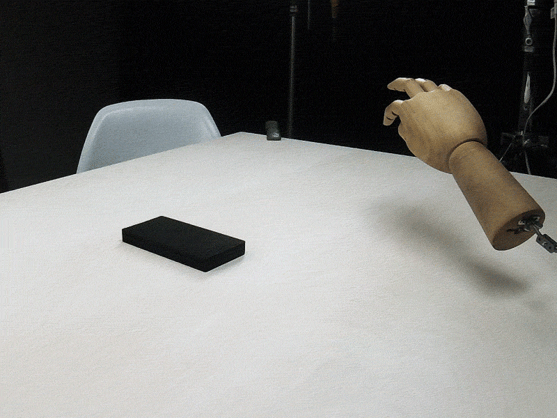 SR Hand Animation animation hand mobile sr stop motion sverigesradio wood