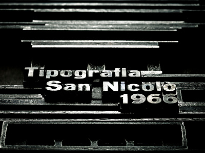 mechanical movable type movable type print printing typography