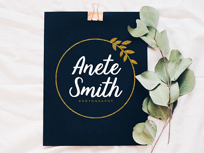 Feminine photography freebie logo photography