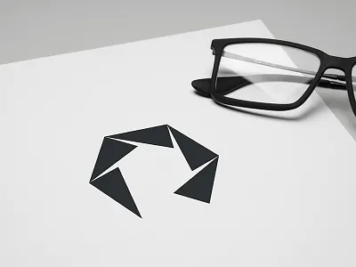 R + Shutter camera lens logo mark photo photographer r shutter sign