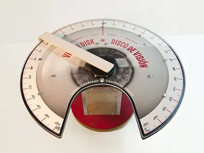 Peripheral Vision Disc anatomy biology education exhibit eye museum organs science vision