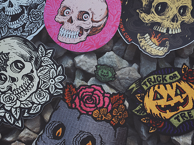 Win! art cute illustration inking patch pin skull stickers