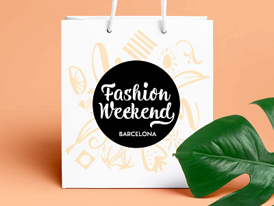 Fashion Weekend bag barcelona brush fashion pattern