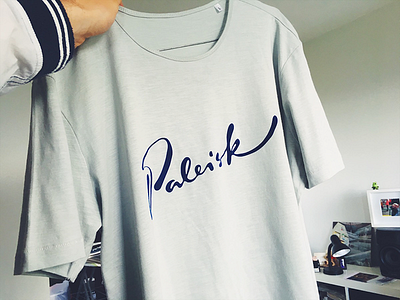 Paleisk (Let go) calligraphy clothing custom design fashion product script t shir type