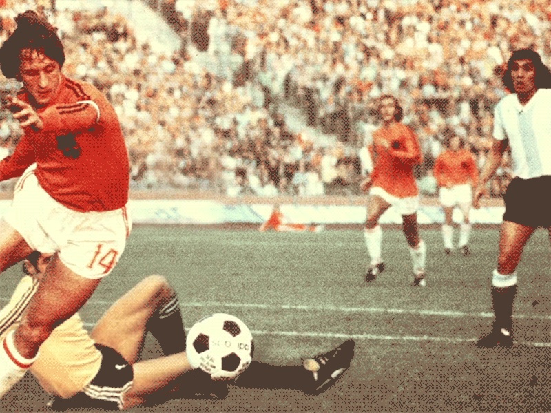 Johan Cruyff animation legend mixed media parallax soccer video