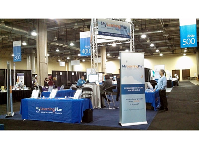 Trade show booth & marketing collateral booth brand brochure identity logo marketing tradshow