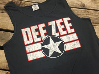 Dee Zee T delta zeta dsitressed dz screen print