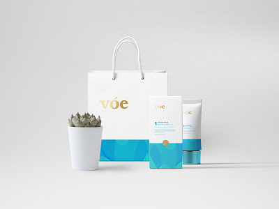 VÓE Cosmetics blue branding cosmetics gold identity logotype packaging white