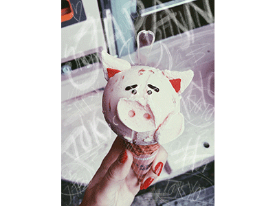 When Your Ice Cream Stares Back animation animator celanimation framebyframe gif icecream motiondesigner motiongraphics photoshop pig tokyo