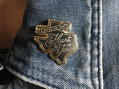 Deep in the Heart of Texas pin enamel lapel lettering pin texas