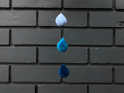 004 💦 blue handmade pom pom rain raindrop the100dayproject yarn