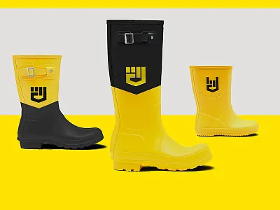 URALTRAC fist power shield tractor