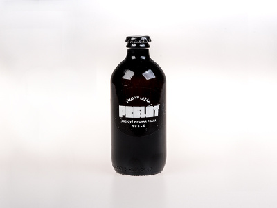 Bottle CHNÚN black bold book bottle design editorial font glyph heavy print typedesign typography