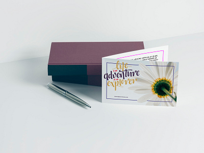 [freebie] Greeting Card Mockup books freebie greeting card mockup photography postcard print product branding product mockup