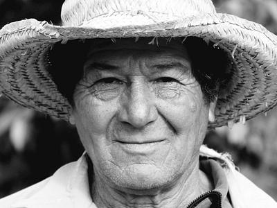 Daily life: Round I black and white photography children color photography daily life faces in the field life old man paraguay portfolio portrait skating straw hat wise worn