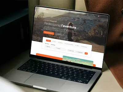 Skoleom Travel animation branding graphic design interface skoleom travel ui