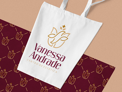 Identidade Visual - Esteticista Dourados MS (1/3) brunohenris designdemarcas douradosms estetica identidadevisual logodesign logodesigner personalbranding