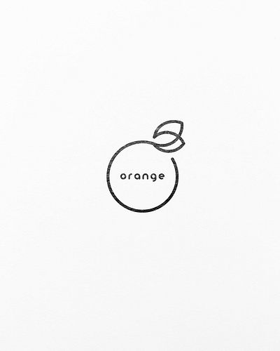 A juice shop's logo design freiburg logo logo design logodesign mationdesign minimal logo design minimalism minimalistic oneline simple