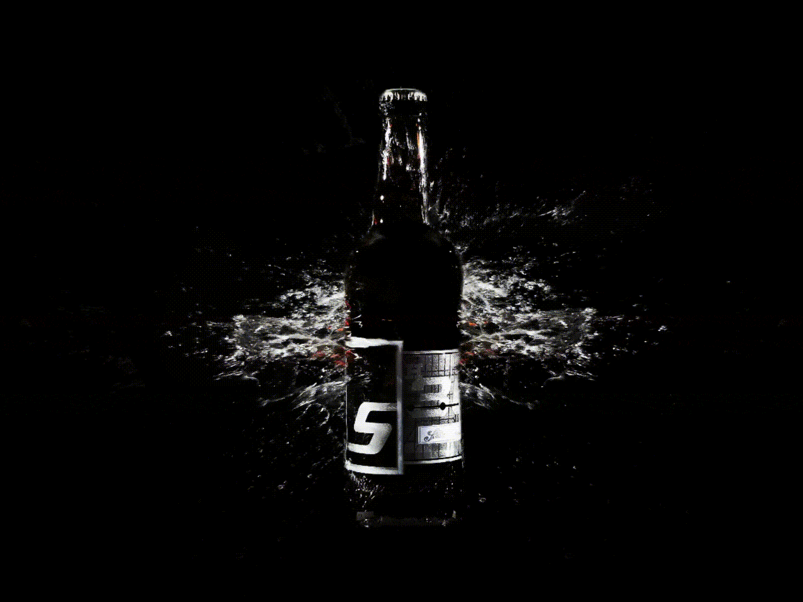 Beer bottle animation adobe after after effects animation beer bottle brewery brewing design effects flash grand grand rapids illustrator michigan rapids silver foam strobe water